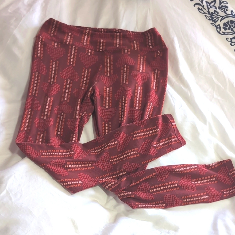 LuLaRoe, Red Heart Patterned Leggings, One Size